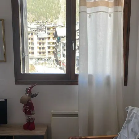 Le Du Cerf Apartament Chamonix
